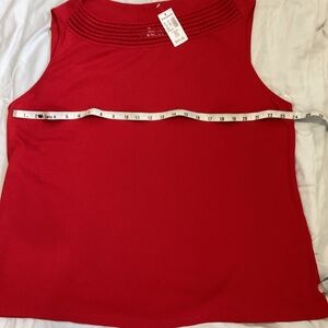 2x Dress Barn Women’s sleeveless Top Red